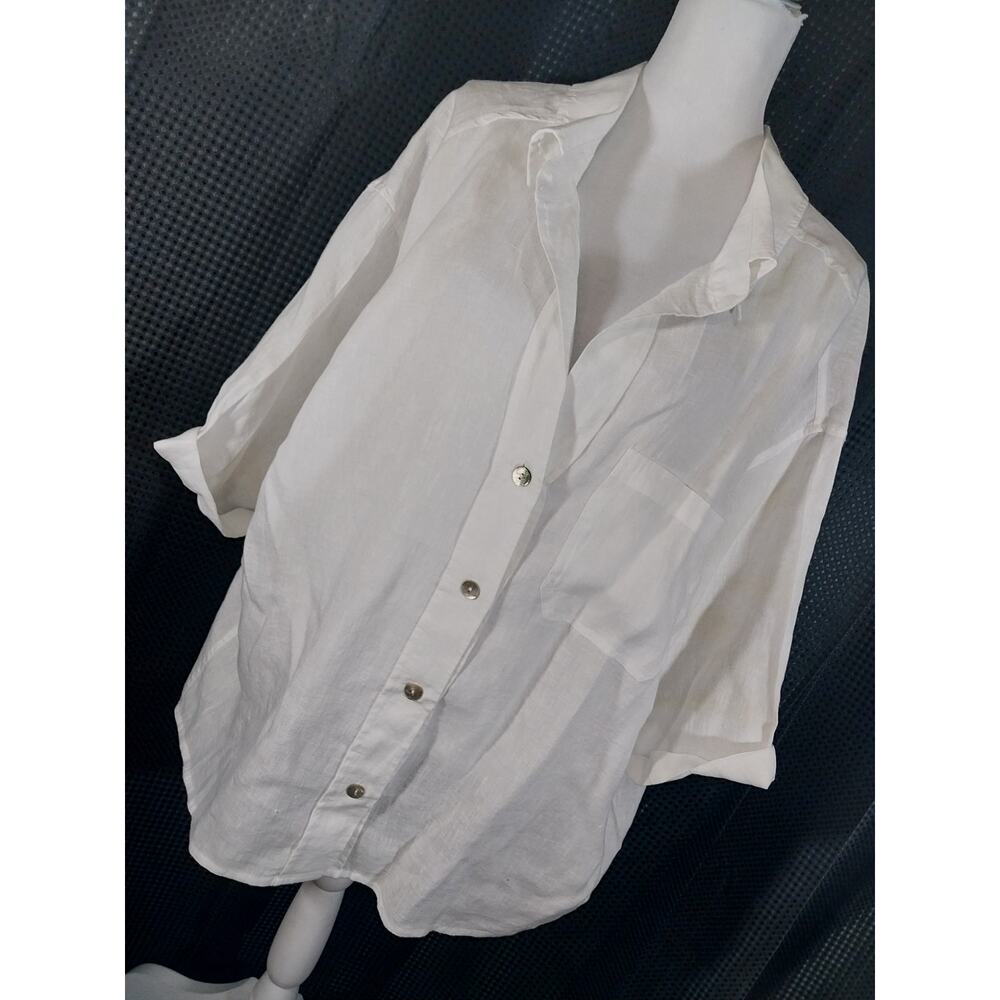 SOLAI! RICHLY GORGEOUS 100% PURE WHITE LINEN, MOTHER OF PEARL BUTTONS TOP! SZ L